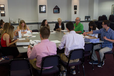 CAN DO Student Action Committee holds meeting to plan 2016 events