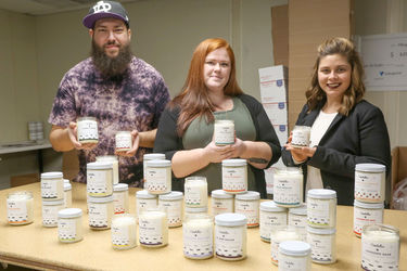 Area couple opens candle production and distribution company Candelles in CAN BE Business Innovation Center